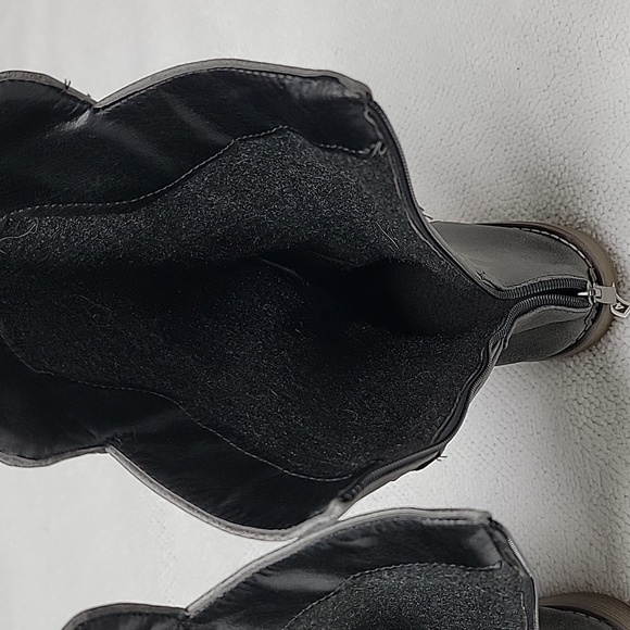 Boots- Zipper Back - Picture 11 of 11